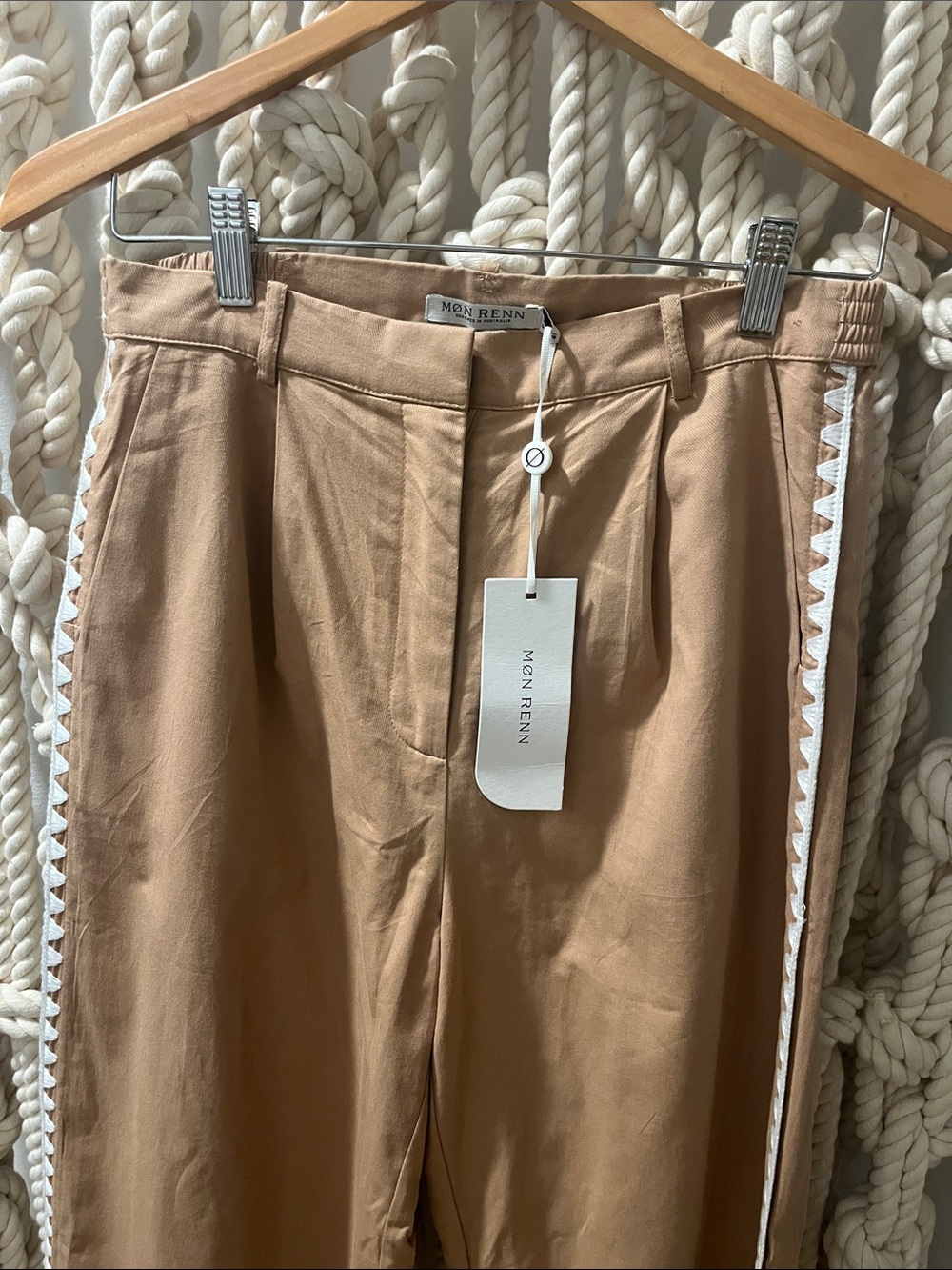 MON RENN Tan Trousers with White Trim